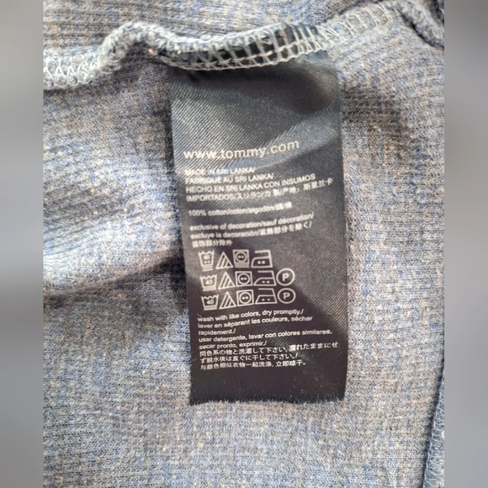 Tommy Hilfiger men's dusty blue 1/4 zip heavy cotton sweater - size XXL
